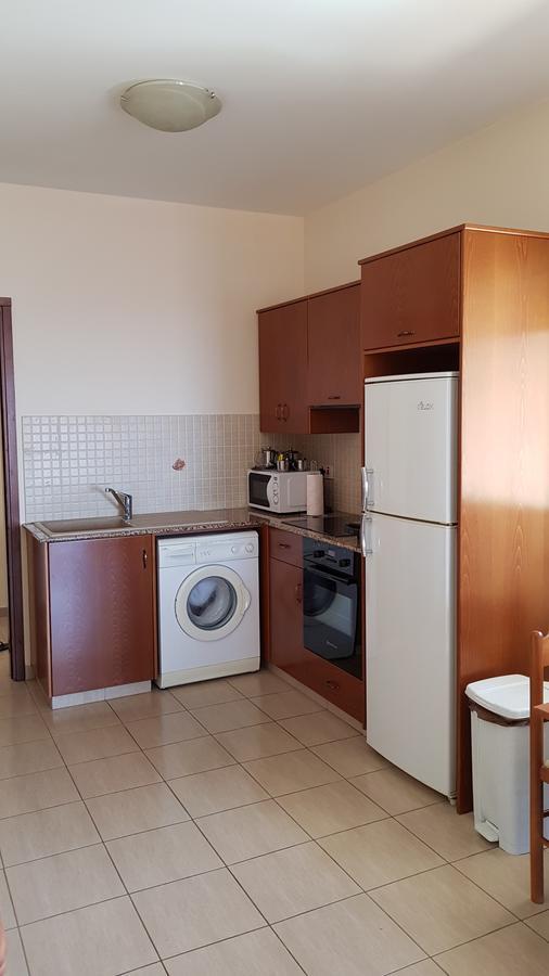 Lazaros Pissouri Apartments Exterior photo